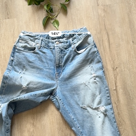 Good American The Weekender Jeans - Picture 4 of 7